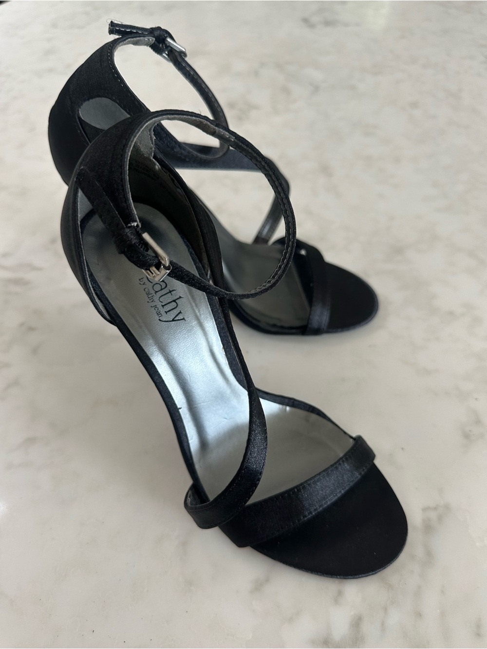 Cathy Jean Black Satin Ankle-Strap Women's Heels. Size 6.5